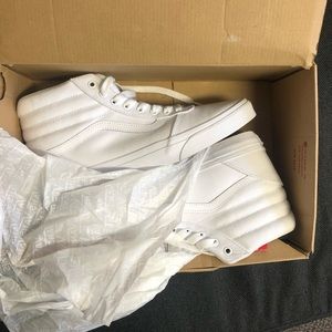 Men’s Vans Size 11